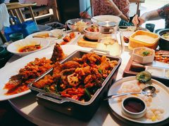 -荷塘秋月·本帮江浙菜(国权路店)