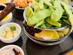 -炮爷东北铁锅炖(棠安路店)