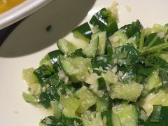 -川流不息·地道川菜·小龙虾(新松江路店)