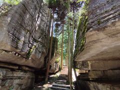 -梭布垭石林景区