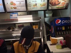 -华莱士·全鸡汉堡(五号路店)