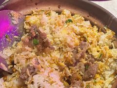 窝蛋牛肉煲仔饭-啫神·广州地标美食(北京路店)