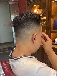 -贝勒爷专业男发