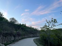-鬼笑石后山停车场