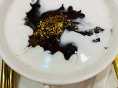 桂花椰香桃胶-甜心妈妈·榴莲星级糖水(北京路总店)