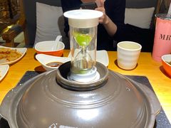 -洪氏嗨捞·广东猪肚鸡·椰子鸡火锅(西咸万象城店)