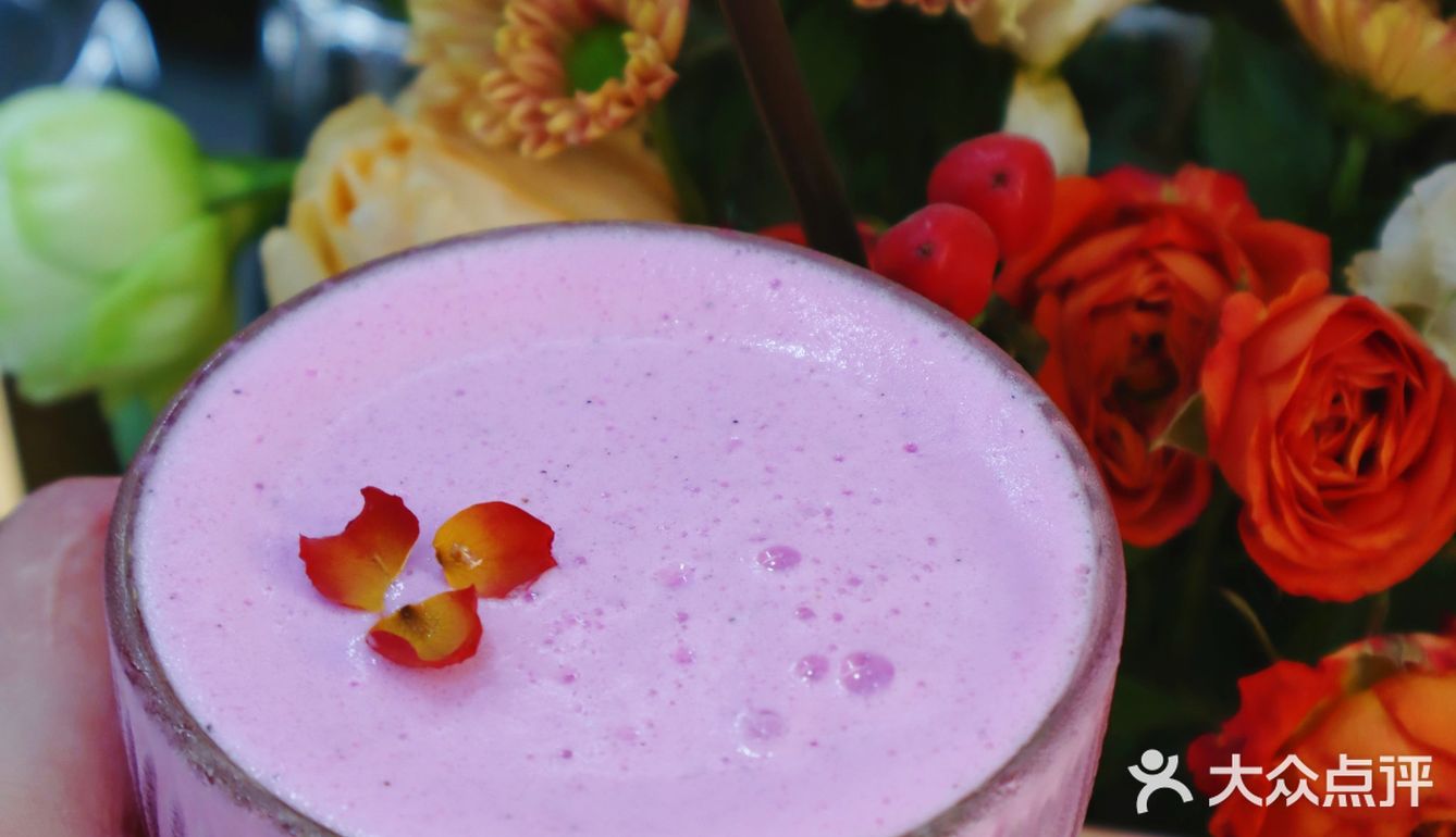 长乐路微醺时刻，小酌新潮人手一杯 