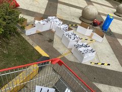 -Laderach 莱德拉(上海环贸iapm店)