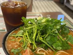 -肥汁米蘭香港米线(定西路店)