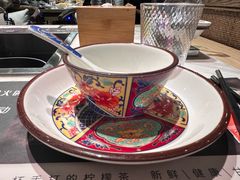 -尚尚仙·酸汤猪手·猪肚鸡火锅(华联万柳购物中心店)