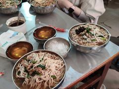 -正宗杨记普洱酸醋米线(总店)