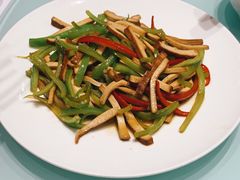 青椒炒干丝-新吉士·上海菜(浦东LCM置汇旭辉店)