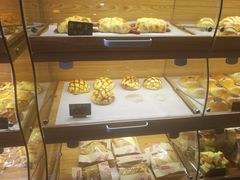面包甜点陈列柜-Bistro181 (大渔湾店)