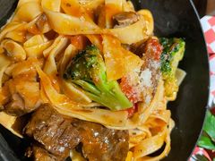 法式牛肉宽面-鹿萤季·营地小馆(皇后公园店)