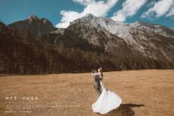 -四叶草环球旅拍