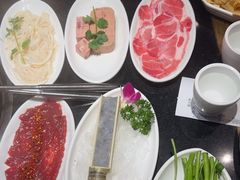 -周师兄大刀腰片火锅(洪崖洞旗舰店)