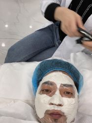 -蕾特恩专业祛痘·皮肤管理