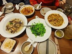 -宴小馆·小海鲜青岛菜(五四广场店)