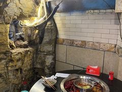 -洞亭火锅(防空洞总店)