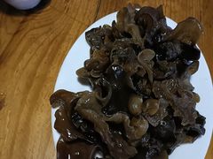 -麒麟羊庄酒店内庭院(新风街豪威麒麟店)