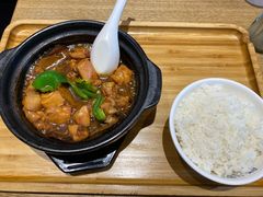 -膳当家黄焖鸡米饭(万达金街店)