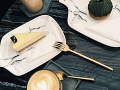 -UNI UNI(环亚凯瑟琳店)