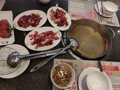 -名门潮牛·鲜牛肉海鲜火锅.烧烤自助餐厅(诚丰广场店)