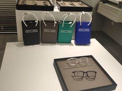 -目艮眼镜SHOWROOM(品牌集合店)