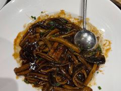响油鳝糊-望乡楼上海菜(日月光店)