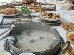 -邱羊子烤全羊羊肉馆(中优·观澜店)