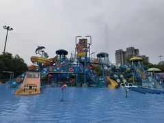-欢乐水魔方水世界