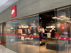 -耐克(恒隆广场店)