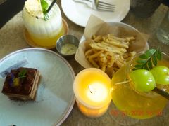 -22ºN BISTRO西餐&酒馆(石奥商业街店)