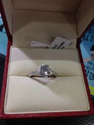 iphone_upload_pic-威德钻石-克拉钻大本营(南京东路店)