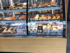 面包甜点陈列柜-星巴克臻选(沈阳大悦城店)
