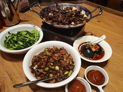 -巢爷老味(东方红店)