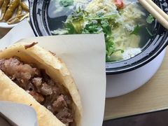 -闫家驴肉老店(华电一校店)