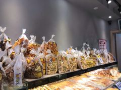 -宏发红西饼屋(天津路店)