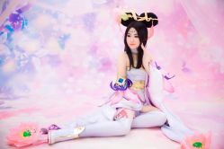 -九月鹰飞汉服摄影工作室