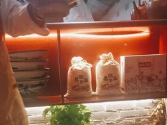 -弓家大队老碗面(高新咖啡街区店)
