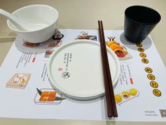 餐具摆设-蔡澜点心(三里屯T+MALL店)