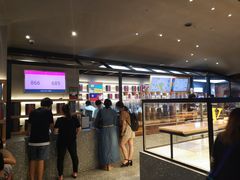 面包甜点陈列柜-LELECHA乐乐茶(上海五角场万达广场店)