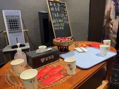 -屋有岛沉浸游戏旗舰店(中山公园店)