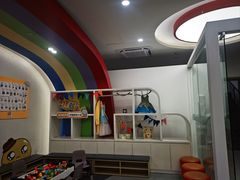 -小荧星艺校(浦东中环分校)