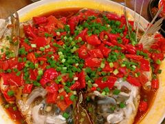 鱼头-爱啤精酿·民谣酒馆(滨江店)