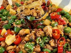 -川流不息·地道川菜·小龙虾(松东路店)