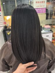 -镁连社·美联社