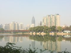 -西北湖绿化广场
