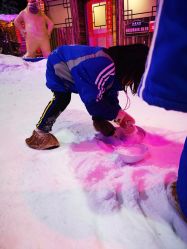 -圣名游乐城冰雪大世界