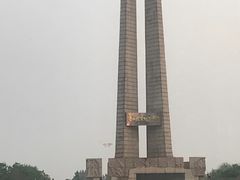 -唐山抗震纪念碑广场